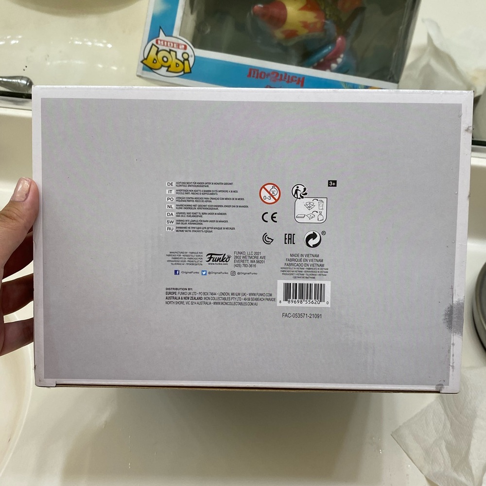 FUNKO POP STITCH IN ROCKET - Picture 2 of 8